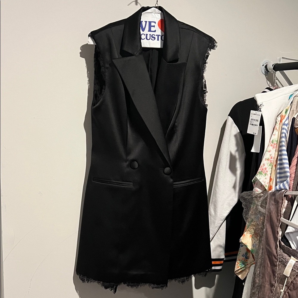 Elegant Black Sleeveless Mini Dress